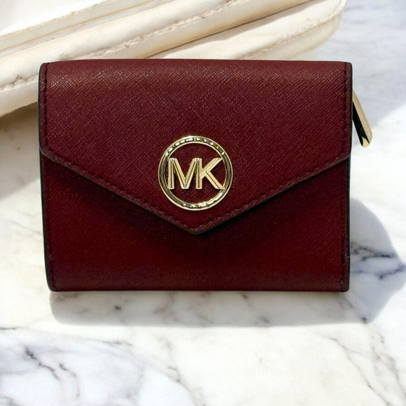 Michael Kors Greenwich Trifold Wallet Saffiano Leather Envelope Flap Maroon NWOT - Picture 1 of 10